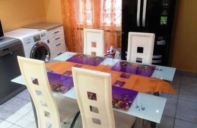apartamento con instalaciones modernster en el centro de la ciudad en alquiler recién reformado.
