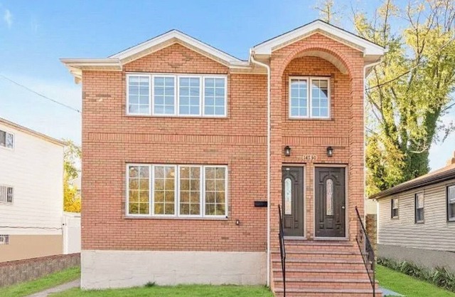 Newly Renovated Basement in Springfield Gardens - 10 mins from JFK