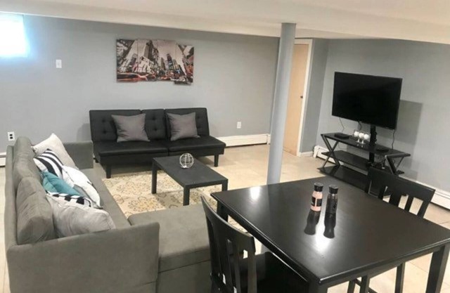 Newly Renovated! Lucas 1BR Apt Near JFK/LGA