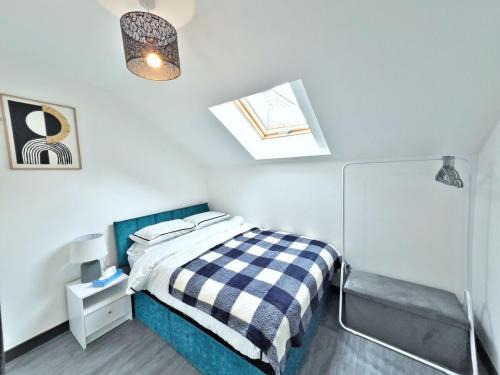 Newton's Suite