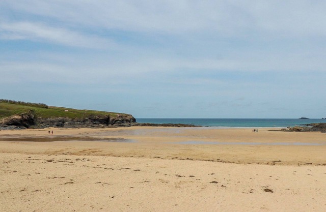 Newtrain Bay