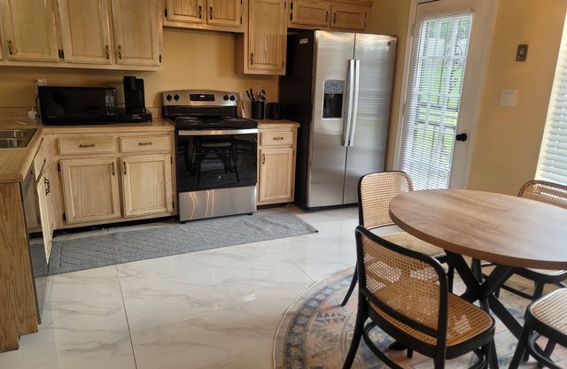 Nice 3 bedroom home with easy access to the highway restaurants and attractions