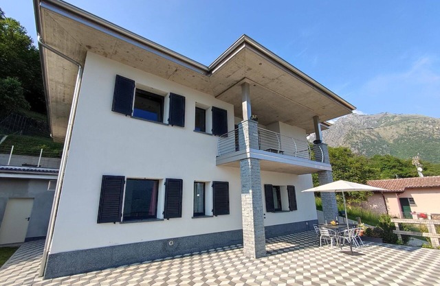 Precioso apartamento para 4 personas con WIFI, TV, terraza y aparcamiento