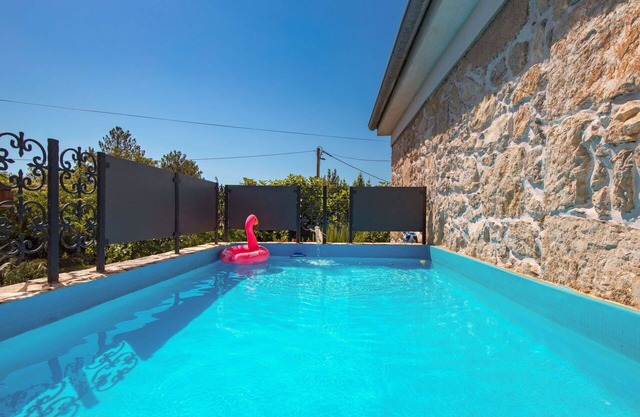 Precioso apartamento para 4 personas con A/C, WIFI, piscina, TV, terraza y aparcamiento