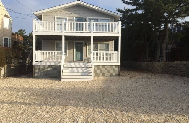 Nice apartment in Barnegat Light with 3 Bedrooms and WiFi