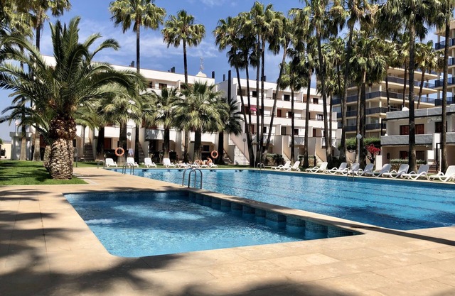 Bonito apartamento a un paso de la playa