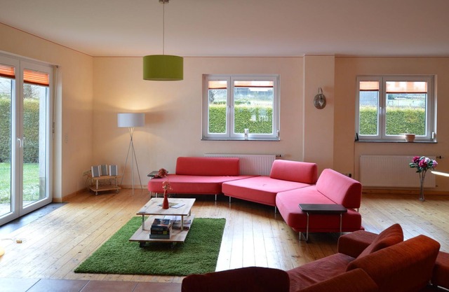 Moderna casa de vacaciones en Hellenthal con sauna