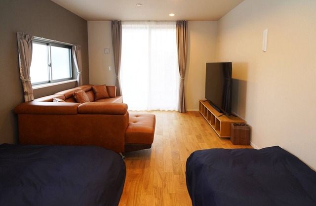 Niijima Guesthouse Etcetra can accommodate up to / Niijimamura Tokyo