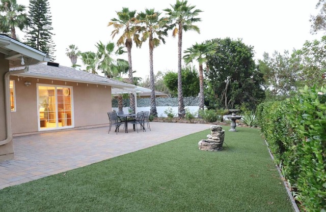 No Stairs, Backyard, EV Charger (Palmera Perch)