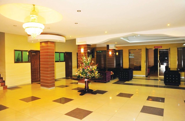 Nomad Paradise Hotel