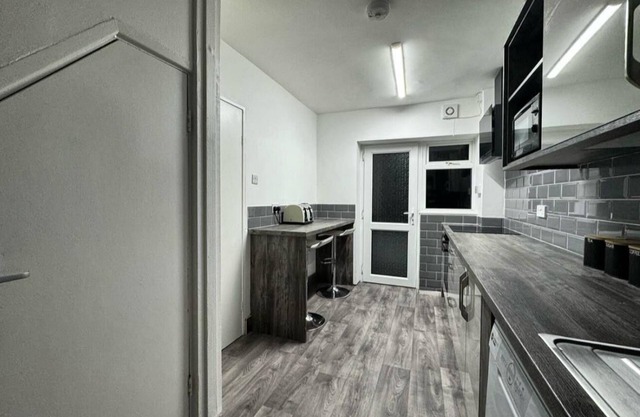 NOORMAK NIGHTS Your home away from home 🏠 Contractors and family friendly