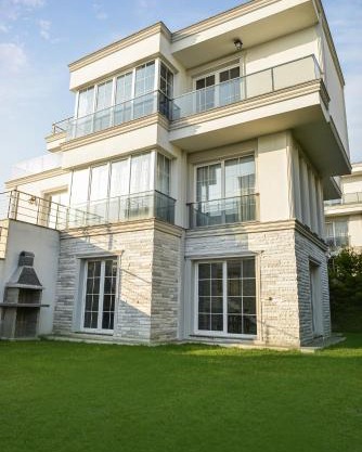 Nora Marmara Luxury Villas in Istanbul