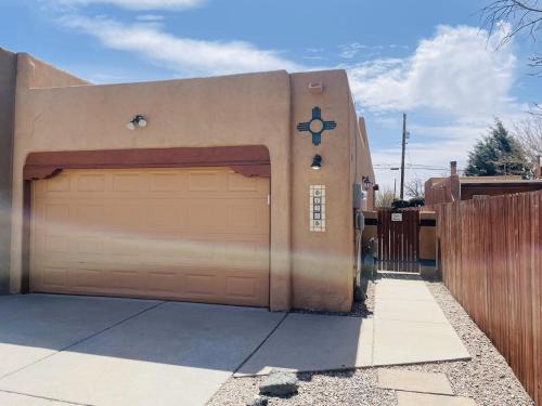 North Valley Southwest Gem