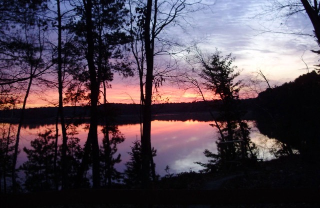 Cabaña Northwoods en el lago de 900 acres con muelle privado