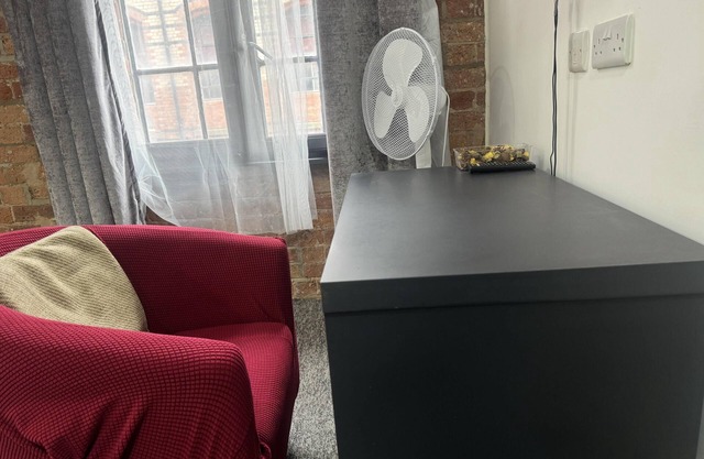 Nottingham Studio-citycentre-tv-wifi