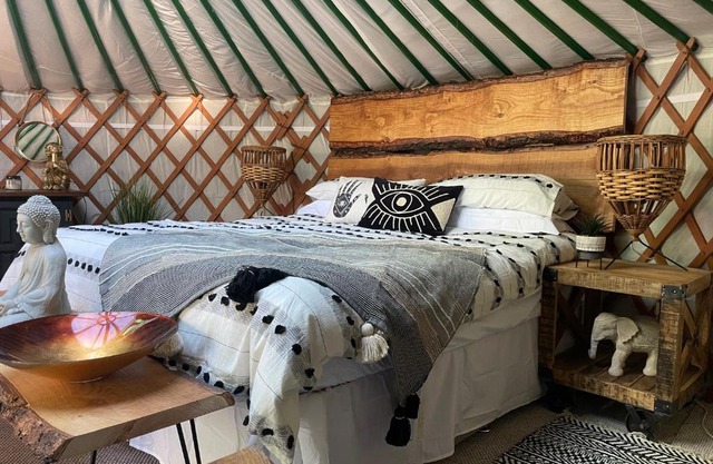 Luxury Yurt with Hot Tub