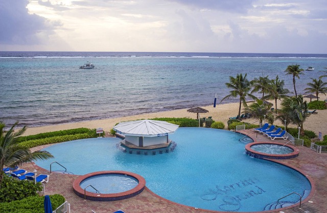 East End, Cayman Island, condominio de lujo frente a la playa - SOLO 1 SEMANA, agosto - diciembre de 2019