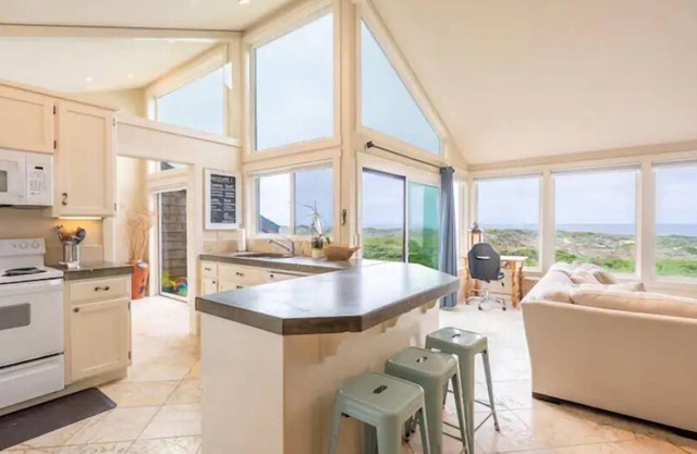 Villa frente al mar en las dunas de Monterey