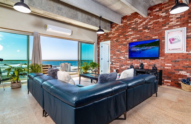 OCEAN & MARINA Views 3 Bedroom apartment@Ensenada's private beach "LA SALINA"