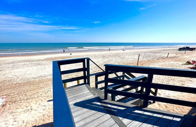 Ocean Overlook - Sea View at Symphony Beach Club