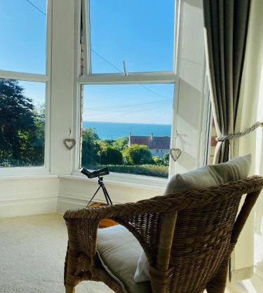 Ocean Terrace, Ilfracombe, 4 bedrooms, Sleeps 8, Stunning Sea Views, Parking, Garden, Pet Friendly