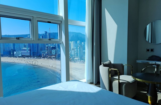 Ocean the point Hotel