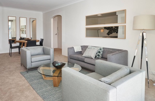 Apartamento con vista al mar con un paseo a la playa de Bronte