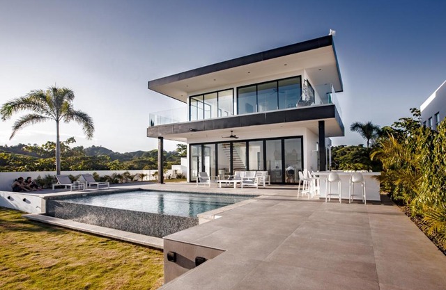 Ocean view luxury Villa, Private Pool 4BD 8PPL