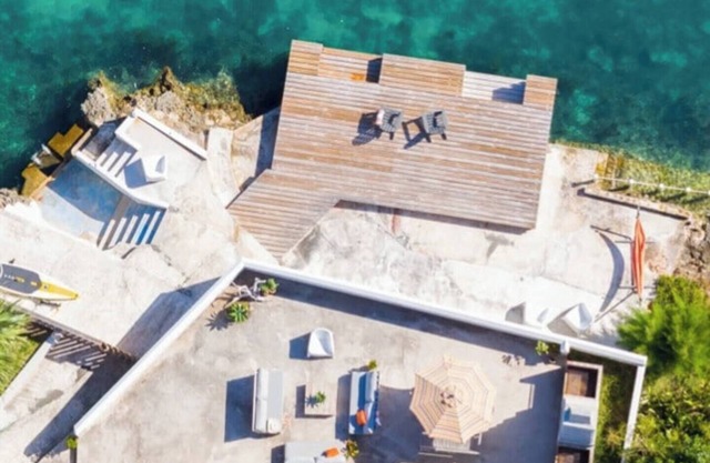 Oceanfront 3bed w/ Private Patio & Garden - 4B
