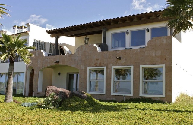 Oceanfront Baja Beach House at K55 Surf Break