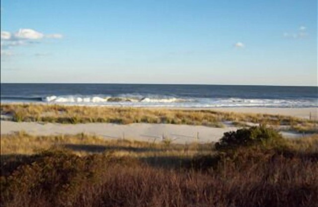 Oceanfront duplex with awesome ocean views!