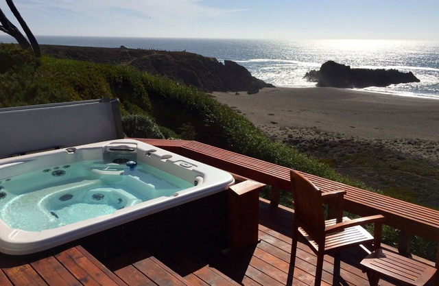 Frente al mar - Bañera de hidromasaje - Casa recién remodelada