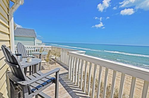 Oceanfront with Awesome Amenities - Ocean Dunes 1002