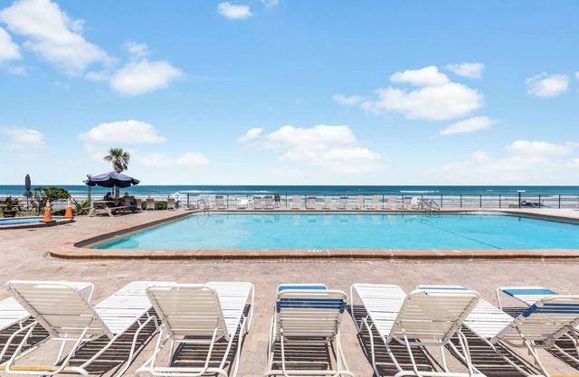 Oceanside Inn Studios by Brightwild