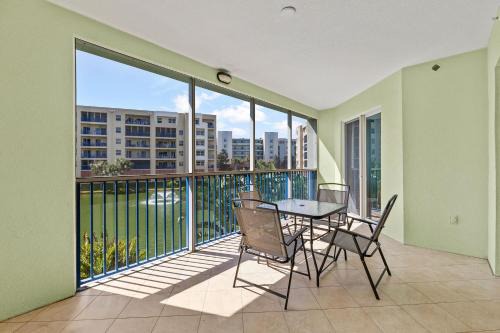 Oceanwalk 15-206