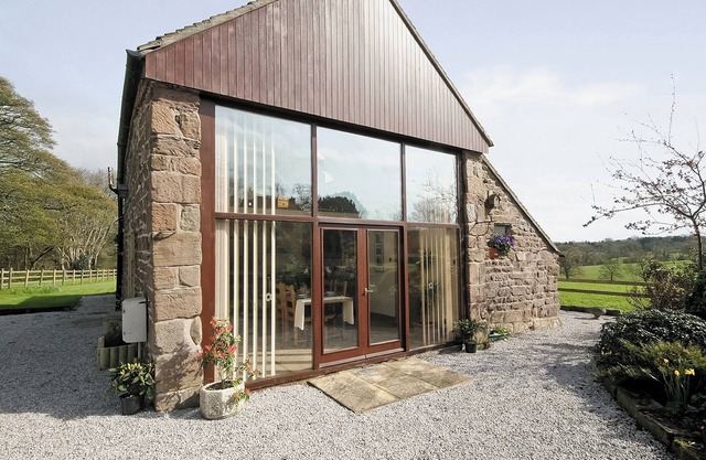 2 habitaciones alojamiento en Kingsley Holt, cerca de Ashbourne