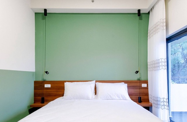 Olala Carmel Suite 3.2