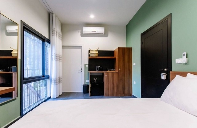 Olala Carmel Suite 3.6
