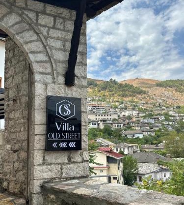 Old Street Villa