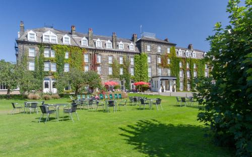 Old Swan Hotel