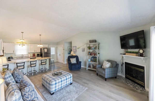 One Bedroom Marina View Condo