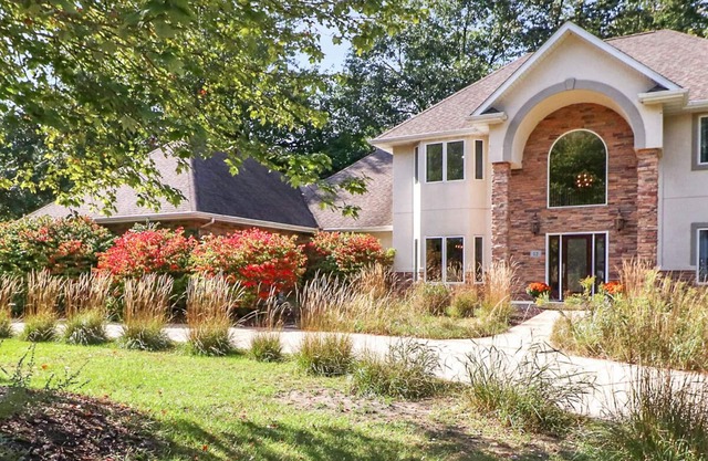 One Beverly Shores Place Luxurious Country Estate BEVERLY SHORE, INDIANA