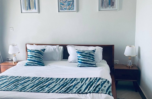 Ostrich Suite at M&M Suites Buwate