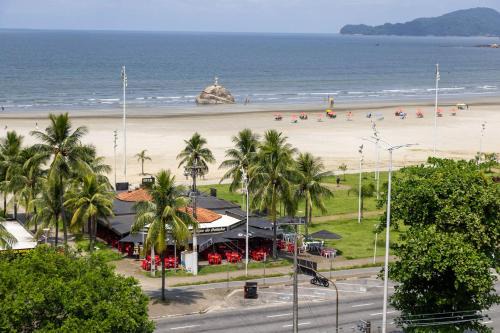 Otimo apartamento a 200m do mar com WiFi