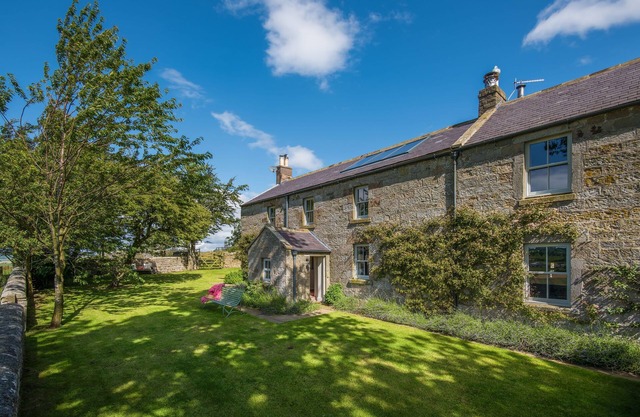 GRANJA DE OVERTHWARTS cinco habitaciones, nr. Alnwick 9 millas de la costa