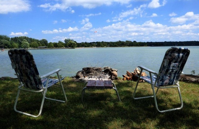 Owasco Lake Shoreline enfrente del parque Emerson
