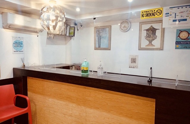 OYO 888 City Stay Inns Fortview BGC