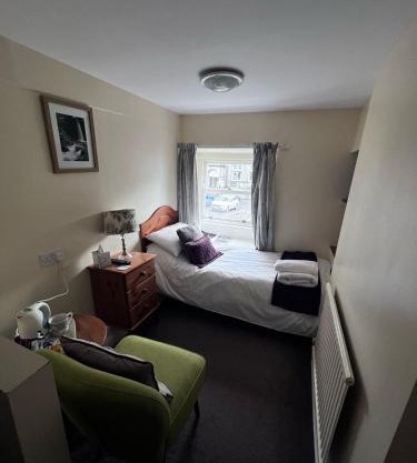 OYO Cocketts Hotel