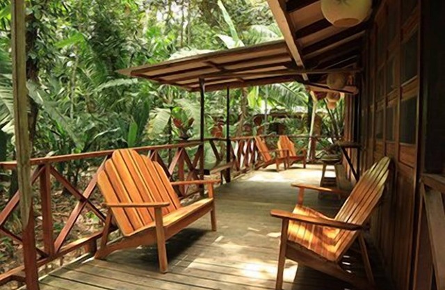 Pachamama Jungle River Lodge