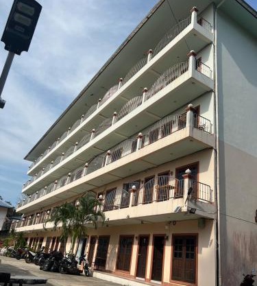 Pailin Hill Hotel